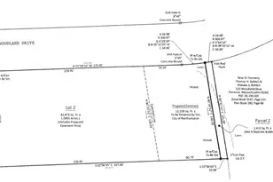 130 Woodland Dr, Northampton, MA 01062 - Photo 1