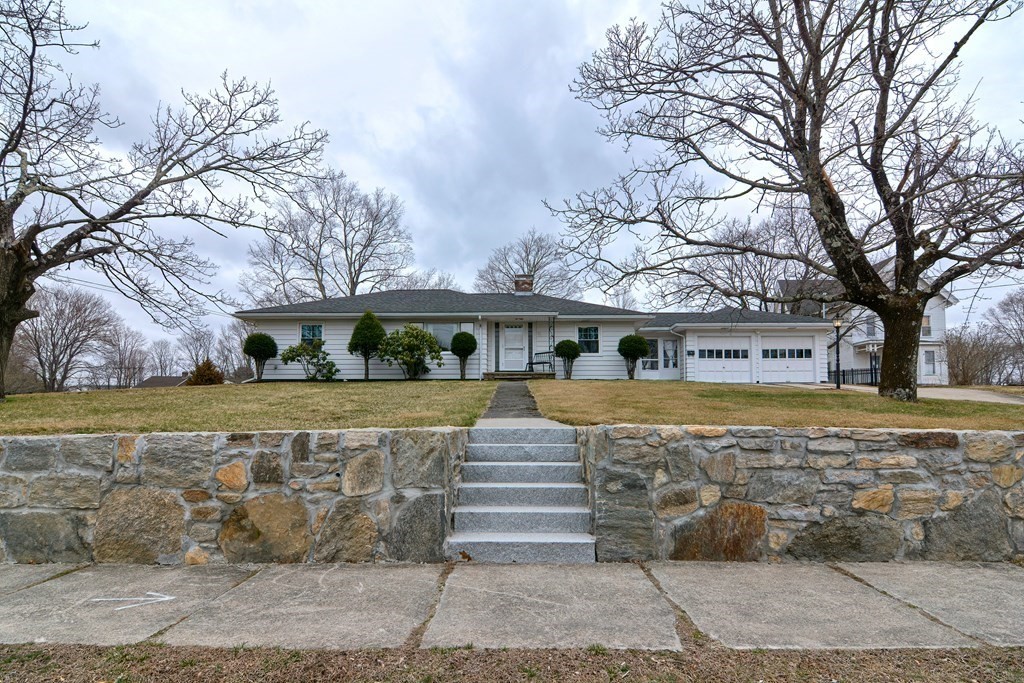 91 Oak St, Uxbridge, MA 01569 MLS 73096079 Coldwell Banker