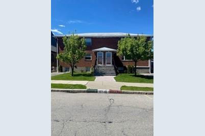 11 Chapel St #11, Newton, MA 02458 - Photo 1