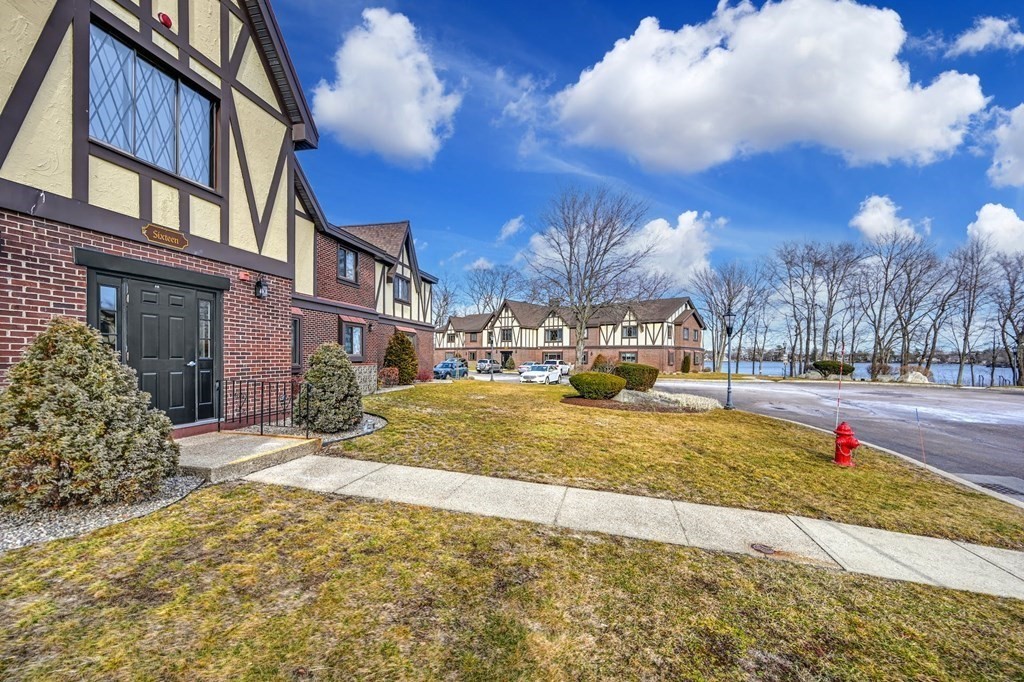 8 Royal Lake Dr 2, Braintree, MA 02184 MLS 73096650 Coldwell Banker