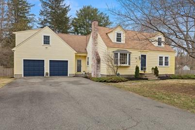 185 Washington St, Topsfield, MA 01983 - Photo 1