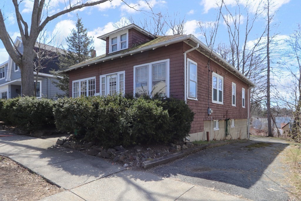 21 Whitlowe Rd, Newton, MA 02465 MLS 73097677 Coldwell Banker