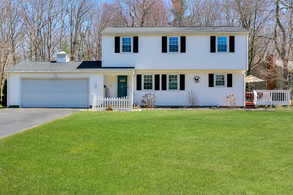 7 Holbrook Ln, Paxton, MA 01612 MLS 73097854 Coldwell Banker