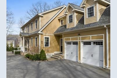 29 Oak St #B, Wellesley, MA 02482 - Photo 1