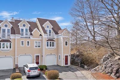 22 Village Ct #22, Malden, MA 02148 - Photo 1