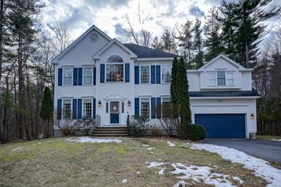 11 Cortland Cir #13, Lunenburg, MA 01462 - Photo 1