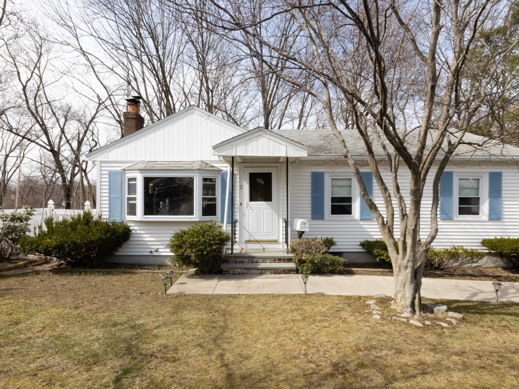 7 Roberts Rd, Canton, MA 02021 MLS 73098694 Coldwell Banker
