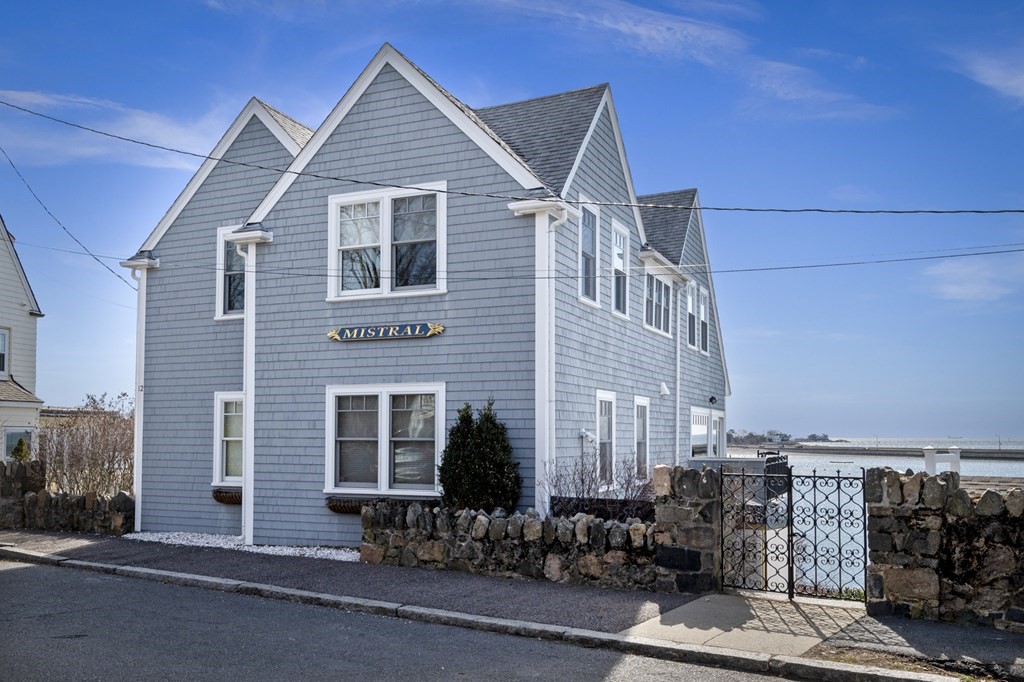 12 Cliff St, Marblehead, MA 01945 MLS 73099061 Coldwell Banker