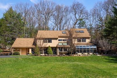 6 Crestwood Rd, North Reading, MA 01864 - Photo 1