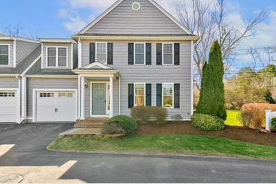 5 Newbury Dr #5, Pembroke, MA 02359 - Photo 1