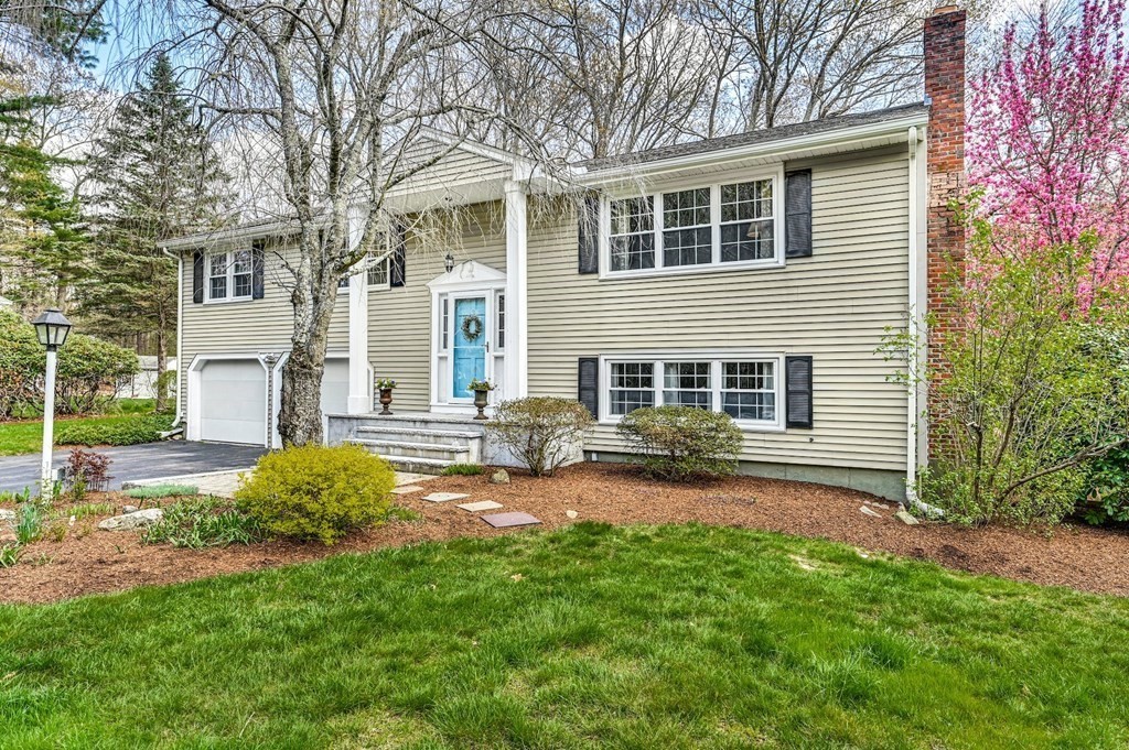 3 Camelot Ln, Medfield, MA 02052 MLS 73100595 Coldwell Banker