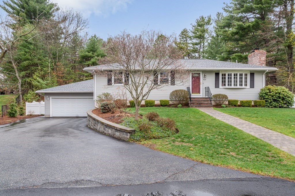 423 Grove St, Reading, MA 01867 MLS 73100985 Coldwell Banker
