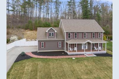 38 Draper Woods Rd, Sturbridge, MA 01518 - Photo 1