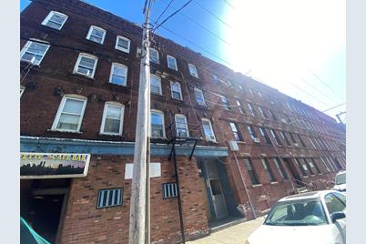 524- 528 S Bridge St, Holyoke, MA 01040 - Photo 1