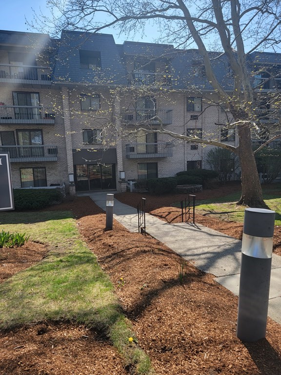 85 Commons Dr 102, Shrewsbury, MA 01545 MLS 73101876 Coldwell Banker