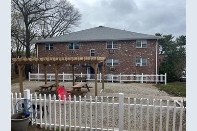 234 Low Street #4, Newburyport, MA 01950 - Photo 1