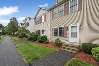 37 Glen Ave #4, Chelmsford, MA 01824 - Photo 1