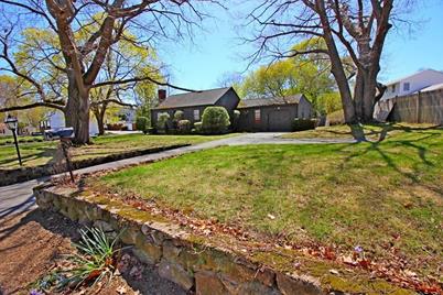 8 Felton Street, Peabody, MA 01960 - Photo 1