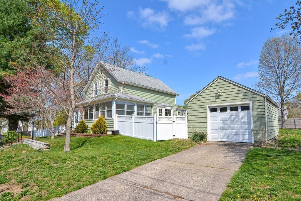 26 Belview St, Seekonk, MA 02771 MLS 73102218 Coldwell Banker