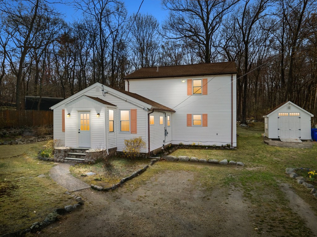 292 Weymouth St, Holbrook, MA 02343 MLS 73102251 Coldwell Banker