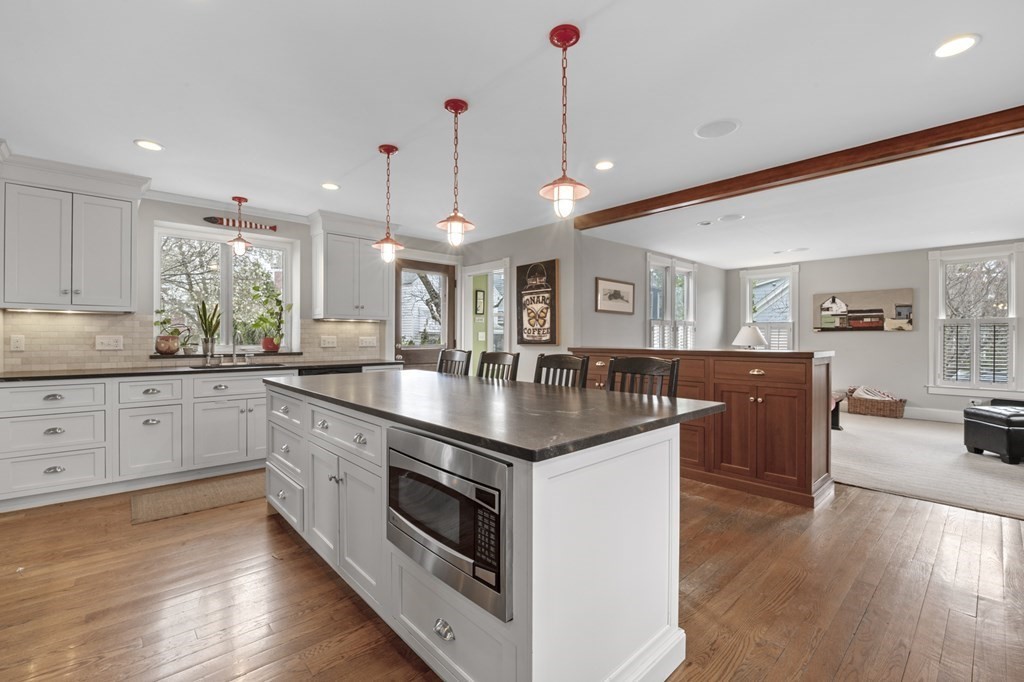 10 Waldron Ct Marblehead MA 01945 MLS 73102778 Coldwell Banker