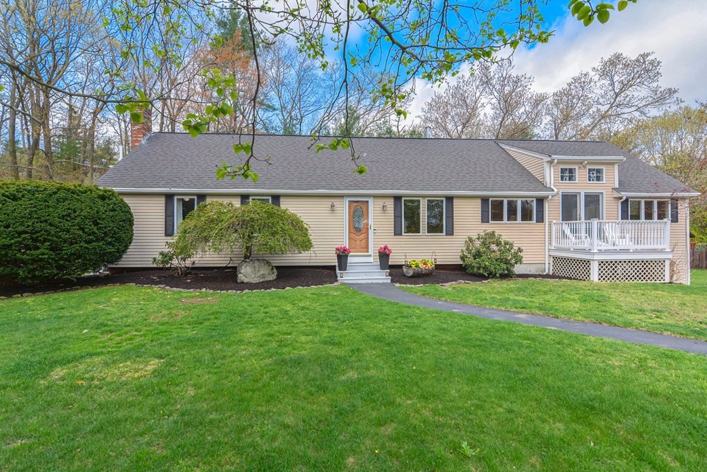 25 High Rock Rd, North Attleboro, MA 02760 MLS 73103371 Coldwell Banker