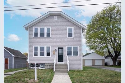 55 Elmwood Ave, Swansea, MA 02777 - Photo 1