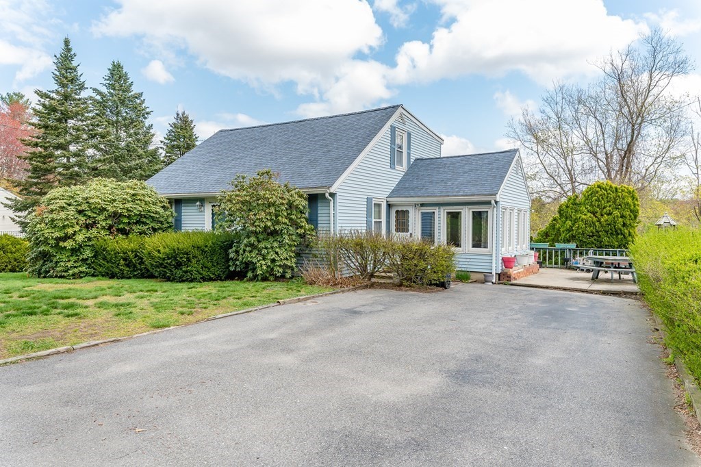 1395 Mammoth Rd, Dracut, MA 01826 MLS 73104052 Coldwell Banker