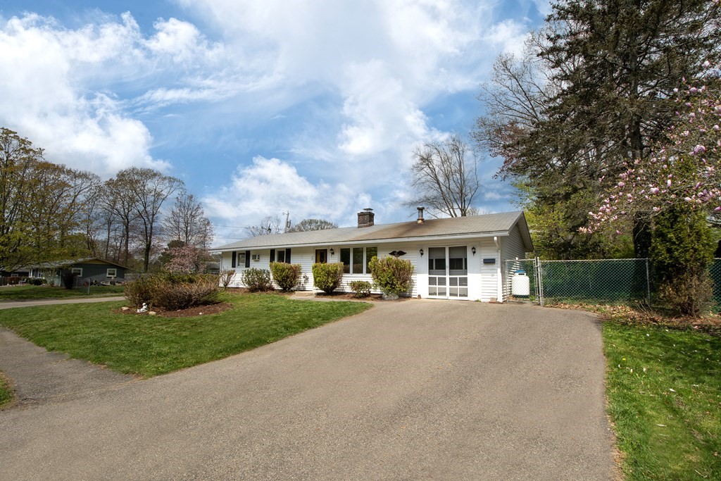 72 Rindone St, Holbrook, MA 02343 MLS 73104444 Coldwell Banker