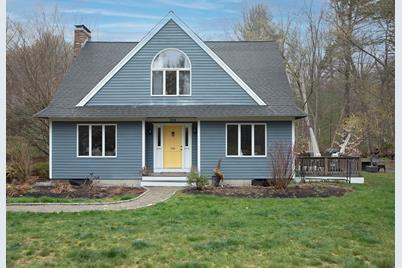 731-R Grove St, Norwell, MA 02061 - Photo 1