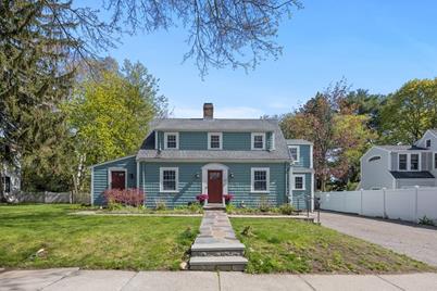 67 Randlett Park, Newton, MA 02465 - Photo 1