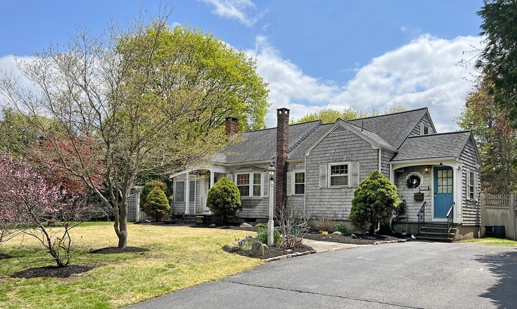 11 Summer St, Medfield, MA 02052 MLS 73106838 Coldwell Banker