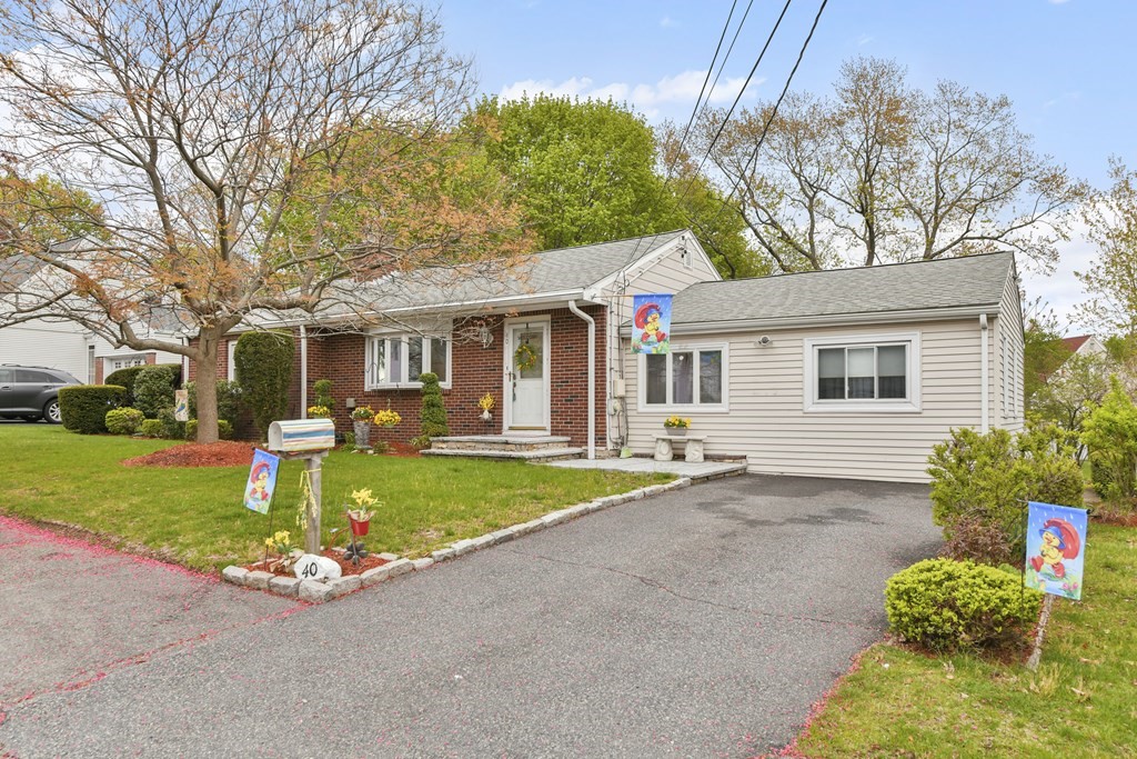 40 Robinwood Rd, Dedham, MA 02026 MLS 73107722 Coldwell Banker