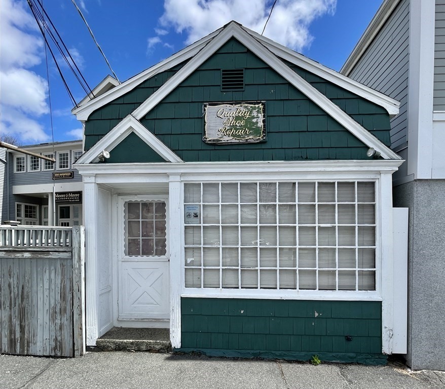 4 Atlantic Ave, Marblehead, MA 01945 MLS 73108007 Coldwell Banker