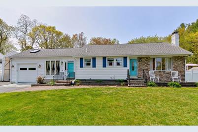 15 Vinedale Rd, Brockton, MA 02301 - Photo 1