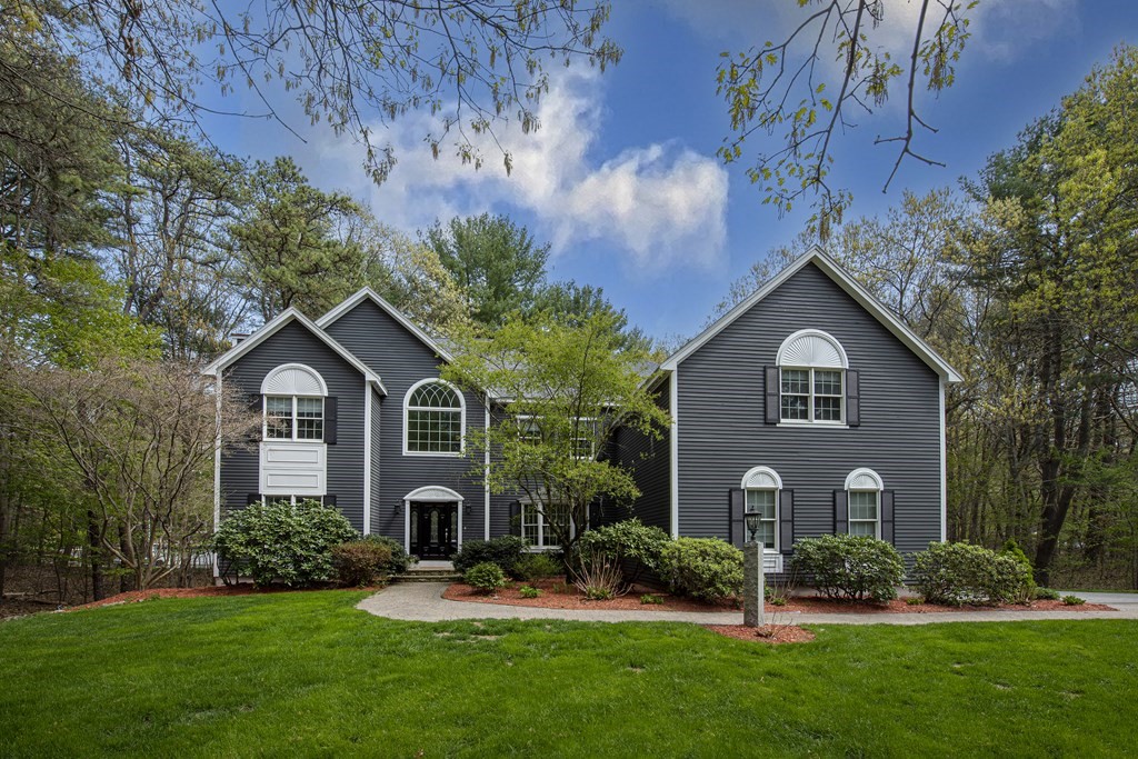 33 Coppermine Rd, Topsfield, MA 01983 MLS 73110572 Coldwell Banker