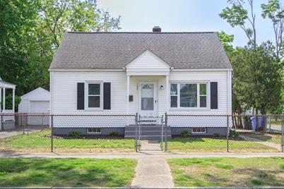 108 Ellsworth Ave, Springfield, MA 01118 - Photo 1