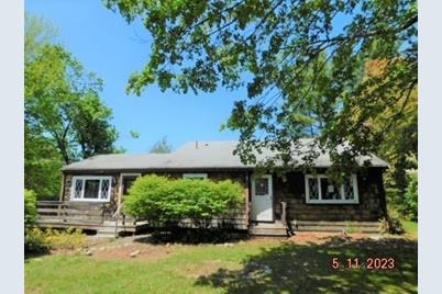 184 Belmont St, East Bridgewater, MA 02333 - Photo 1