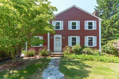 157 Vincent Rd, Dedham, MA 02026 - Photo 1