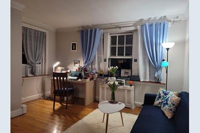 393 Broadway #21, Cambridge, MA 02139 - Photo 1