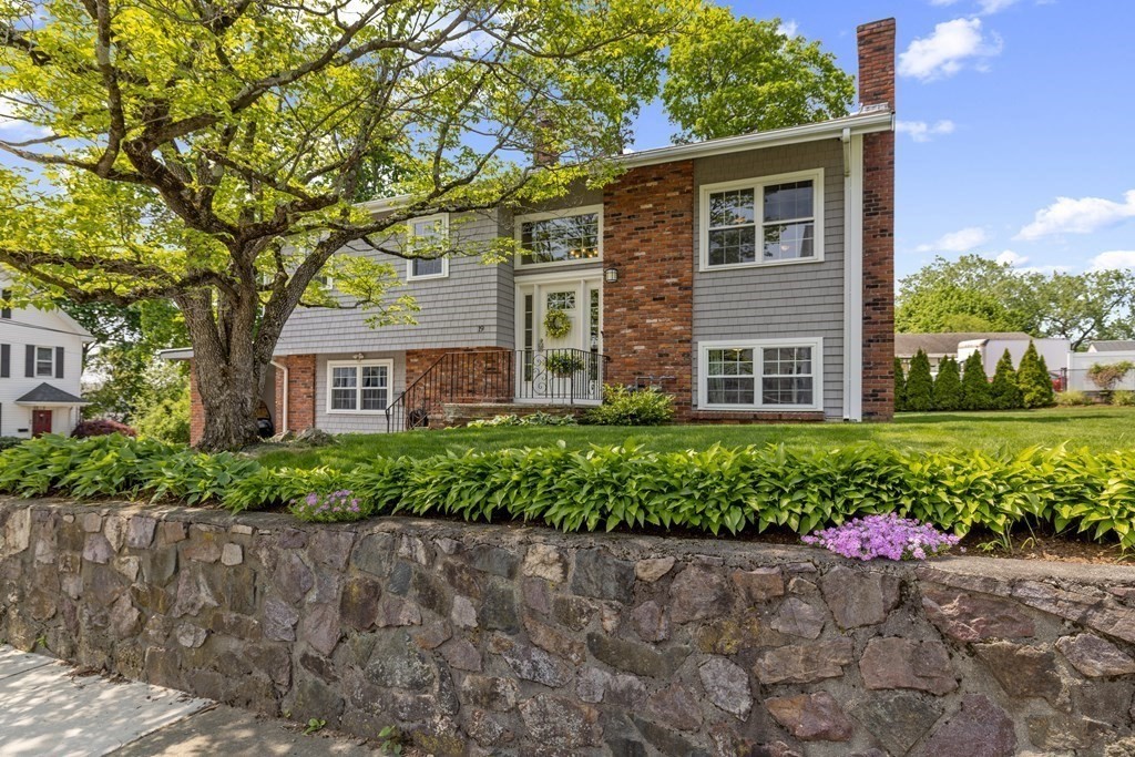19 Highland St, Woburn, MA 01801 MLS 73112989 Coldwell Banker