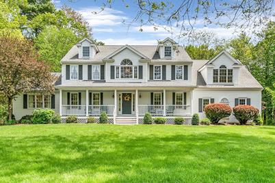 16 Keli Ln, Mansfield, MA 02048 - Photo 1