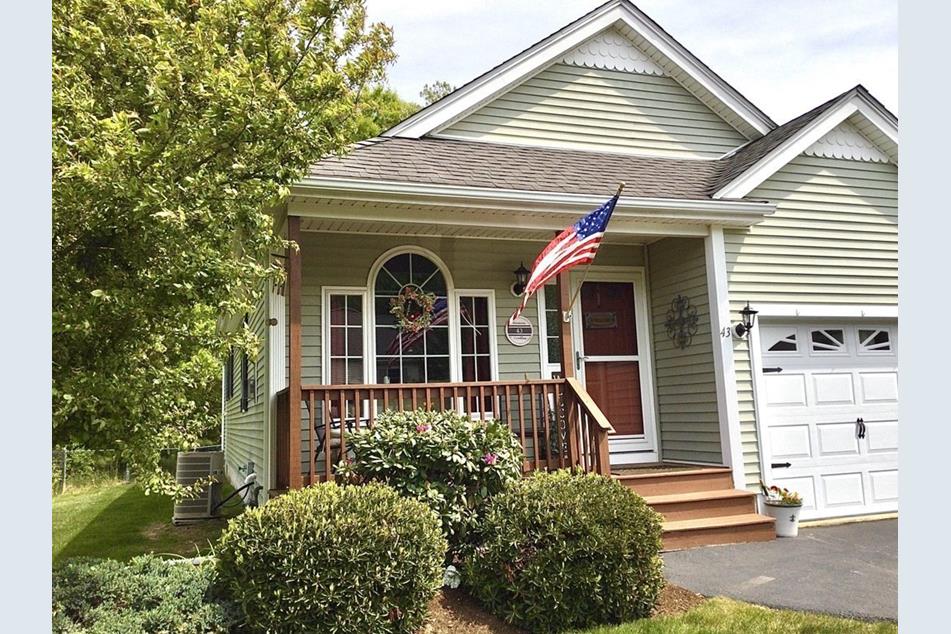 43 Harmony Crossing, East Bridgewater, MA 02333 MLS 73115096