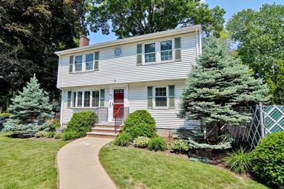 577 Nahatan St, Norwood, MA 02062 - Photo 1