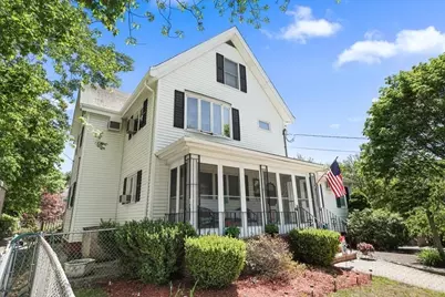 62 Richardson St, Winchester, MA 01890 - Photo 1
