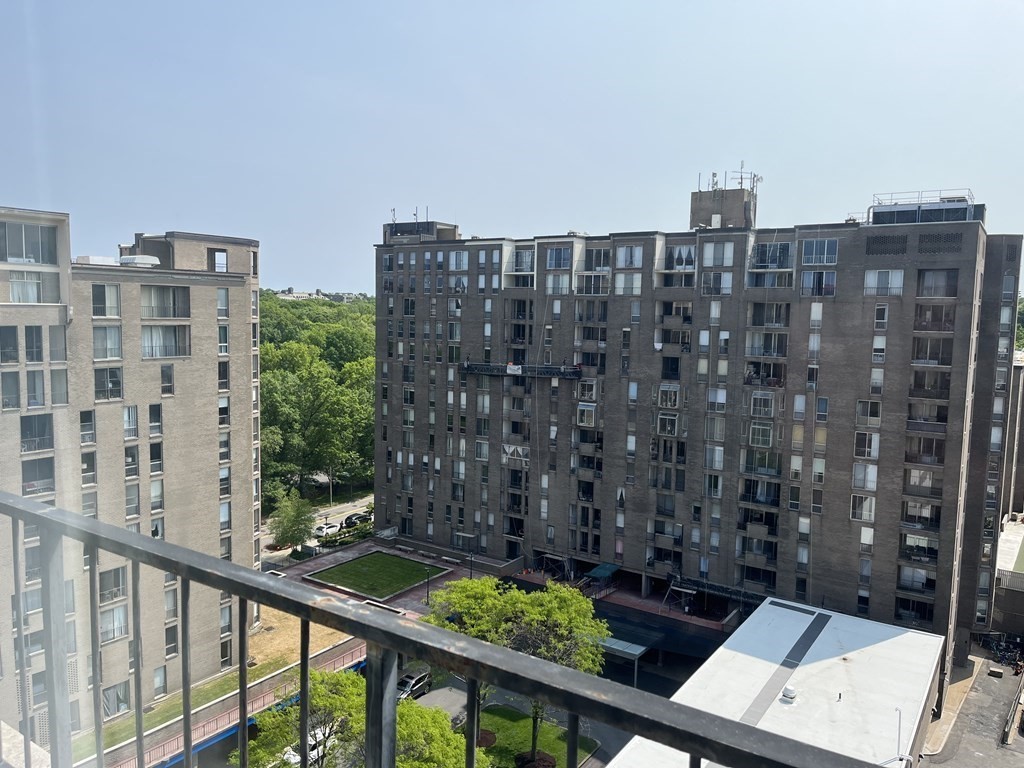 44 Washington St 1204, Brookline, MA 02445 MLS 73119070 Coldwell