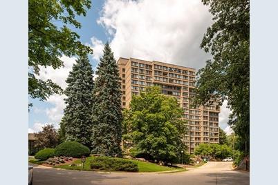 250 Hammond Pond Pkwy #1015S, Newton, MA 02467 - Photo 1