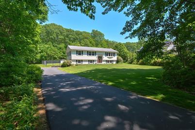 27 Eddy St, Auburn, MA 01501 - Photo 1