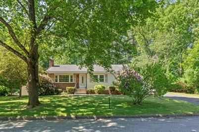 28 Moore Street, Wilmington, MA 01887 - Photo 1