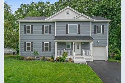 28 Hickory Rd, Norwood, MA 02062 - Photo 1
